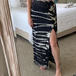 Tie dye maxi skirt with high slit.